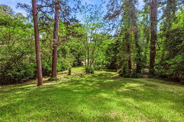 1949 Capri Drive, Decatur, GA 30032