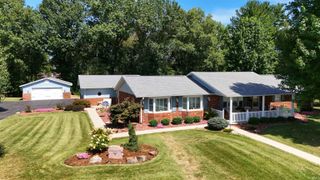 133 Bloch Street, Crane, IN 47522