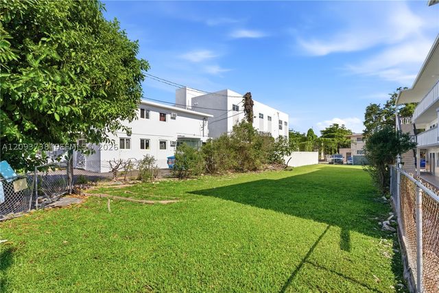 718 SW 4th St, Miami, FL 33130