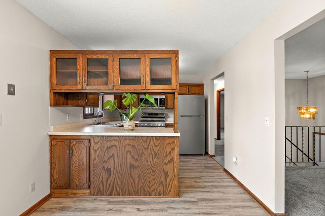 1033 121st Lane NW, Coon Rapids, MN 55448