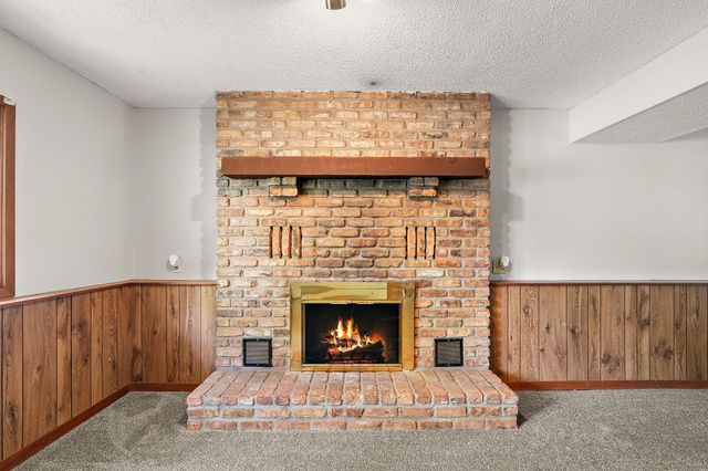 1033 121st Lane NW, Coon Rapids, MN 55448