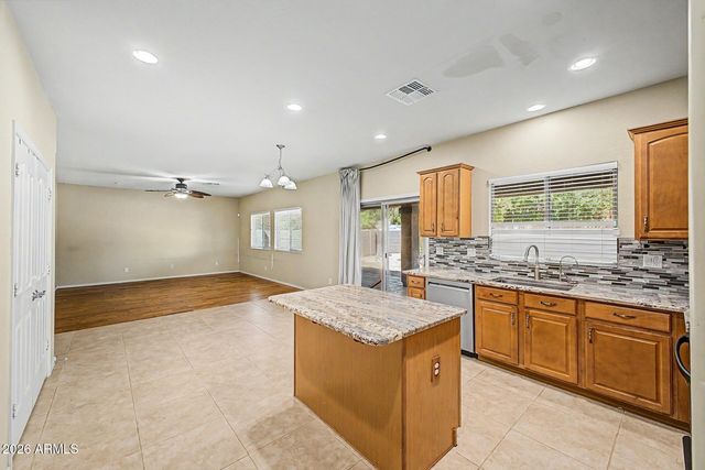 2789 S BUTTE Lane, Gilbert, AZ 85295