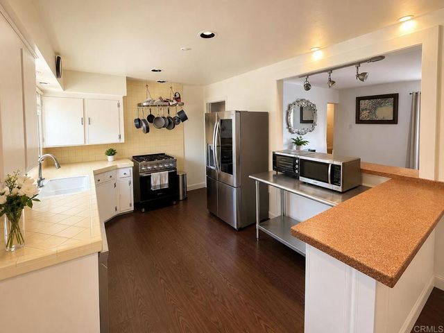 8710 Echo Drive, La Mesa, CA 91941