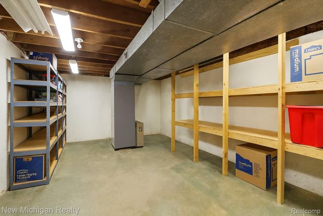 1804 Baldwin Court, Trenton, MI 48183