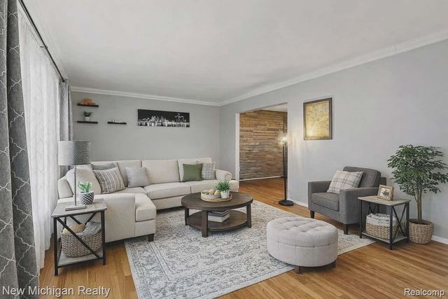 1804 Baldwin Court, Trenton, MI 48183