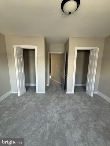 236 N PINE ST, Tremont, PA 17981