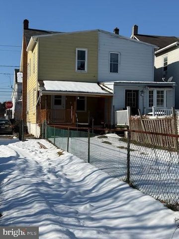 236 N PINE ST, Tremont, PA 17981