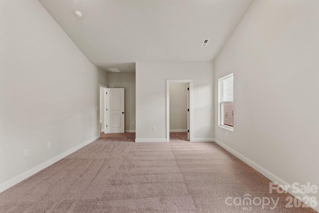 8121 Cravat Court, Charlotte, NC 28215