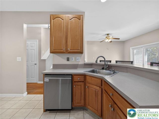 4312 Creek Road, South Whitehall Twp, PA 18104
