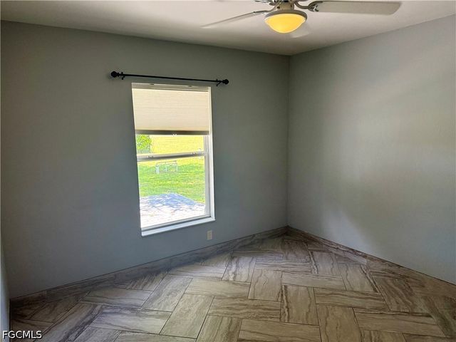2204 Nelson RD N, Cape Coral, FL 33993
