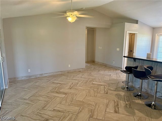 2204 Nelson RD N, Cape Coral, FL 33993