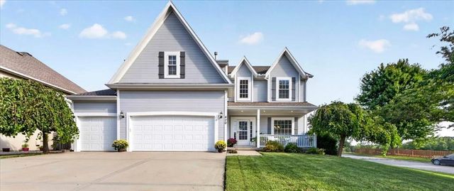 420 Shannon Avenue, Smithville, MO 64089