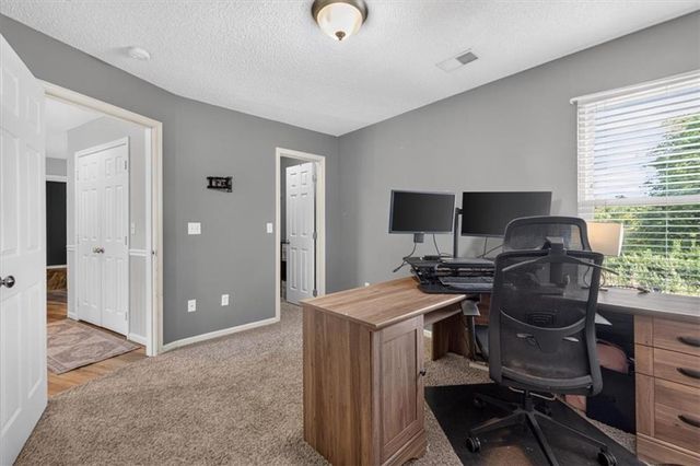 420 Shannon Avenue, Smithville, MO 64089