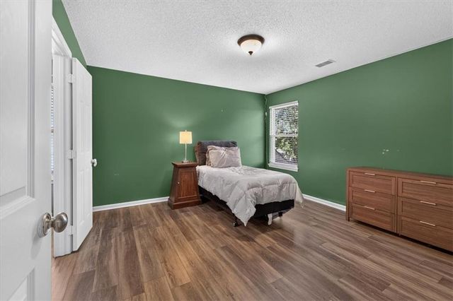 420 Shannon Avenue, Smithville, MO 64089