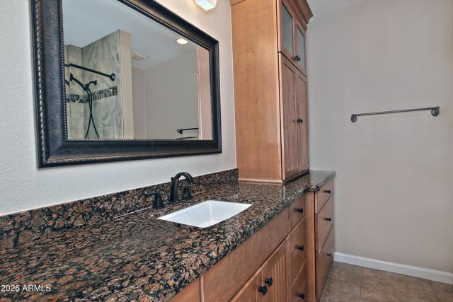 1938 E DIAMOND Drive, Tempe, AZ 85283