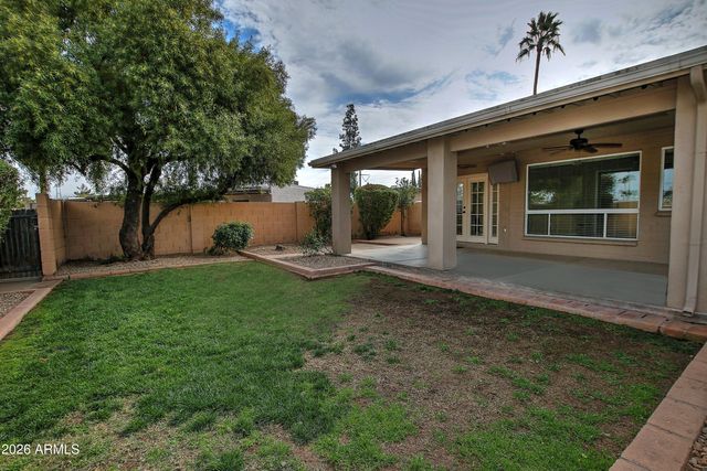 1938 E DIAMOND Drive, Tempe, AZ 85283