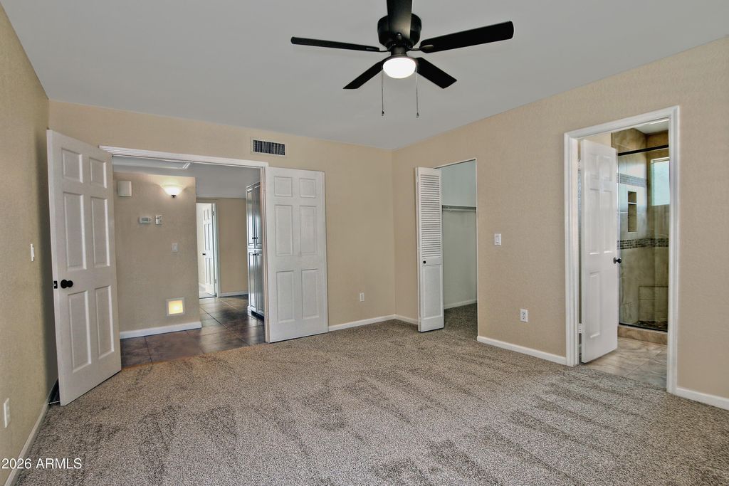 Image 14 of property listing at 1938 E DIAMOND Drive, Tempe, AZ 85283