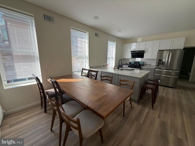 647 KERPER ST, Philadelphia, PA 19111