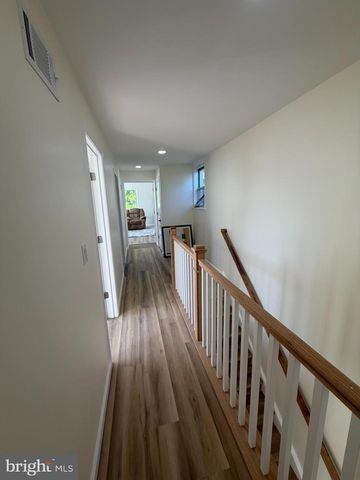 647 KERPER ST, Philadelphia, PA 19111