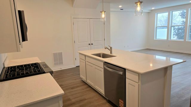 6280 Larkspur Lane, Corcoran, MN 55340