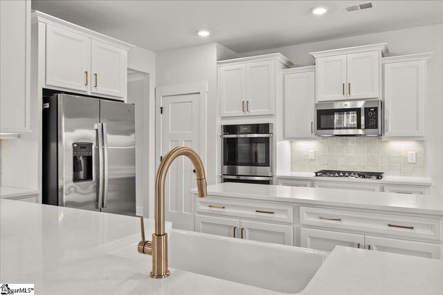 513 Grasshopper Court, Anderson, SC 29621