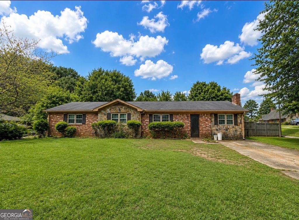 963 Rambling Rose Court NW, Conyers, GA 30012