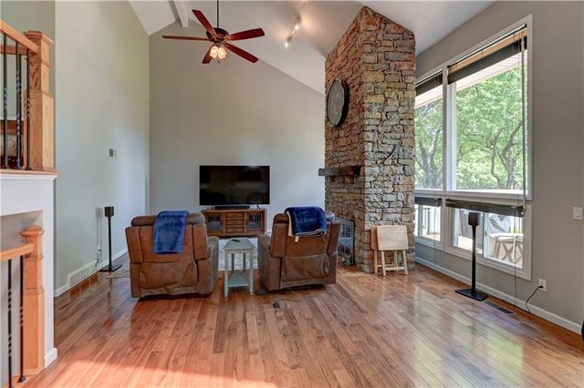 13505 W 78th Street, Lenexa, KS 66216