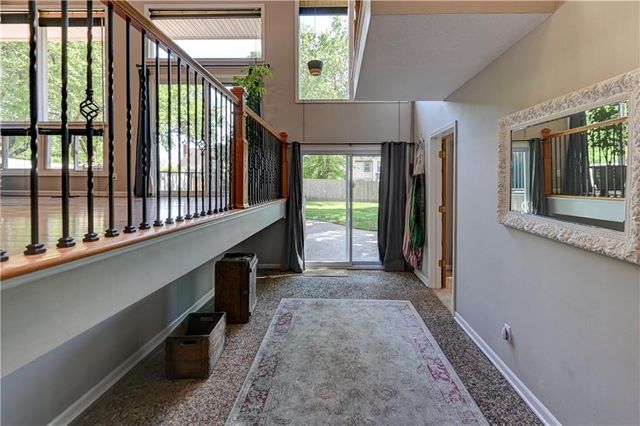 13505 W 78th Street, Lenexa, KS 66216