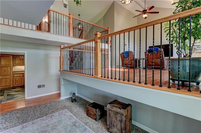 13505 W 78th Street, Lenexa, KS 66216