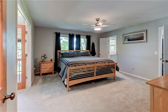 13505 W 78th Street, Lenexa, KS 66216