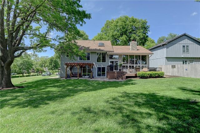 13505 W 78th Street, Lenexa, KS 66216