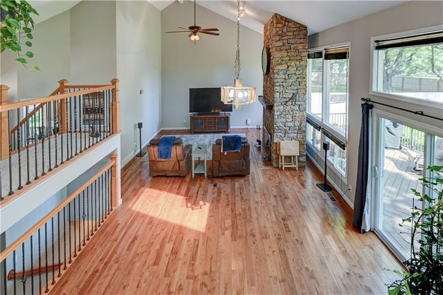 13505 W 78th Street, Lenexa, KS 66216