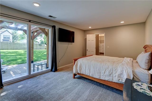13505 W 78th Street, Lenexa, KS 66216