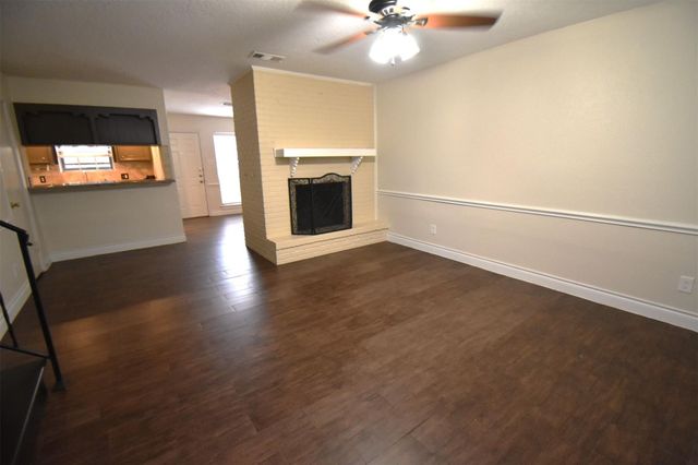 429 Sunset Drive, Dickinson, TX 77539
