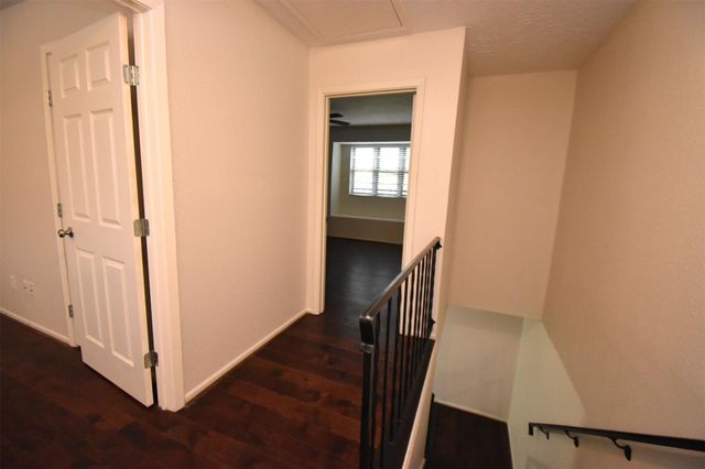 429 Sunset Drive, Dickinson, TX 77539