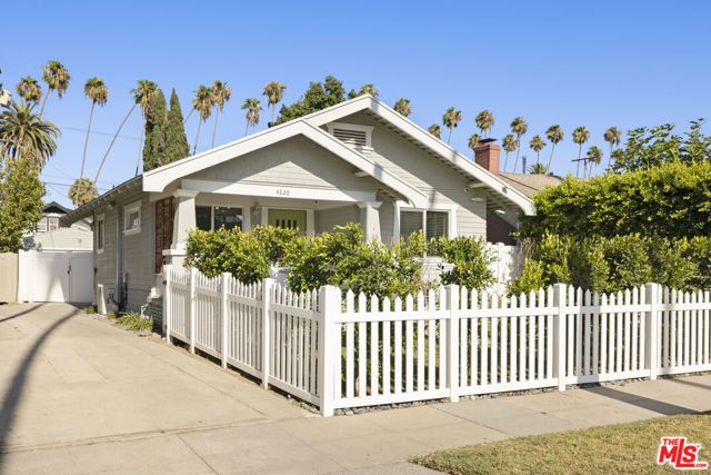 4820 S Van Ness Avenue, Los Angeles, CA 90062