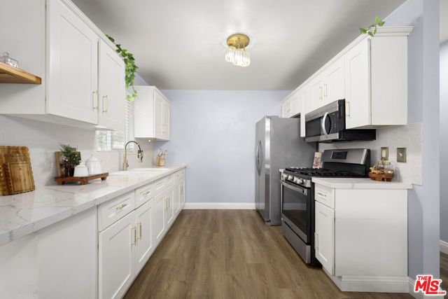 4820 S Van Ness Avenue, Los Angeles, CA 90062