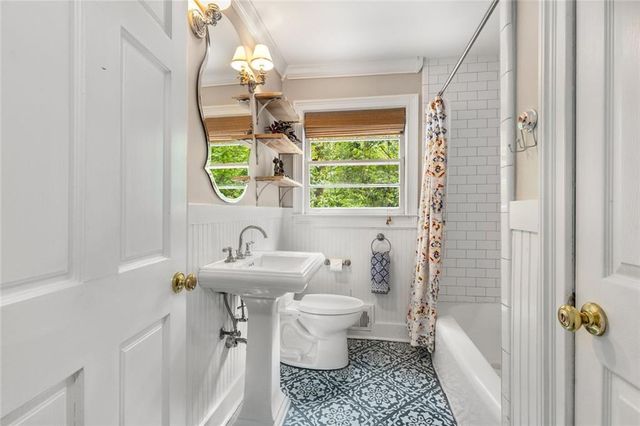 504 Kingswood Lane NW, Atlanta, GA 30305
