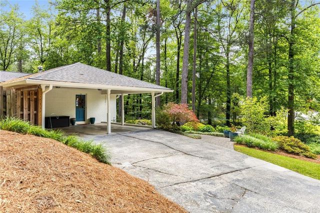 504 Kingswood Lane NW, Atlanta, GA 30305