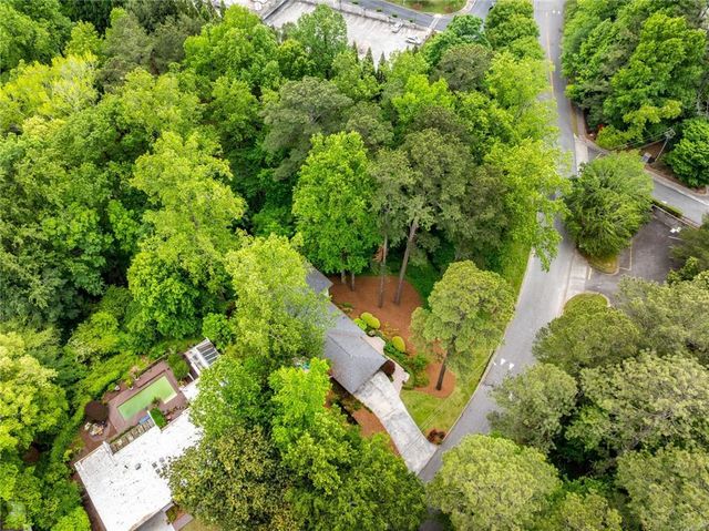 504 Kingswood Lane NW, Atlanta, GA 30305
