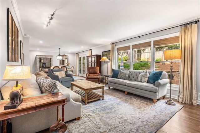 504 Kingswood Lane NW, Atlanta, GA 30305