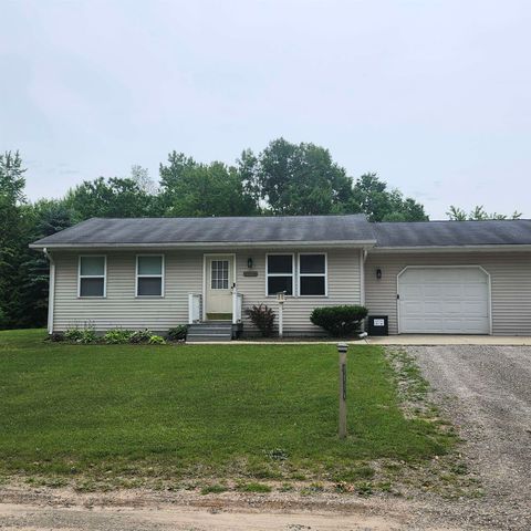 1010 Creek Road, Beaverton, MI 48612