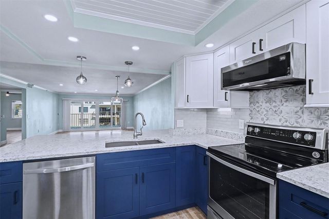 19531 GULF BOULEVARD 615, Indian Shores, FL 33785