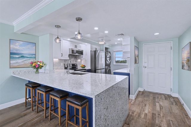 19531 GULF BOULEVARD 615, Indian Shores, FL 33785