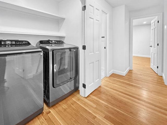 82 Pleasant St, Westford, MA 01886