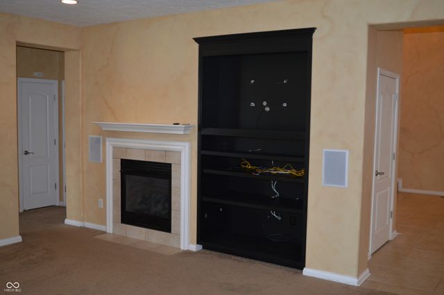 2582 Wineland Creek Drive, Carmel, IN 46074