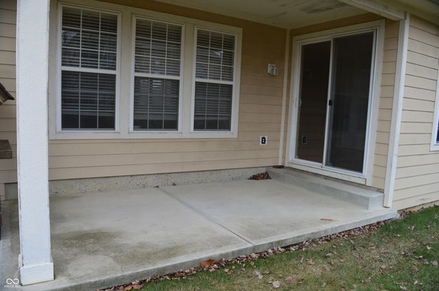 2582 Wineland Creek Drive, Carmel, IN 46074