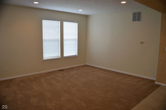 2582 Wineland Creek Drive, Carmel, IN 46074