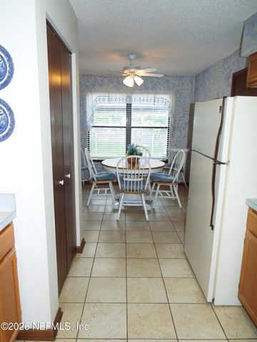 7688 TREE TOP Circle S, Jacksonville, FL 32244
