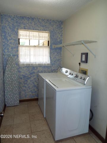 7688 TREE TOP Circle S, Jacksonville, FL 32244